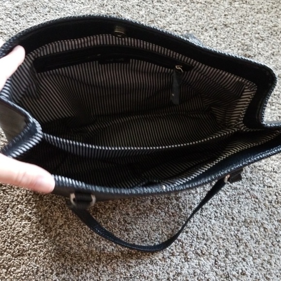 Black leather purse - Picture 3 of 3